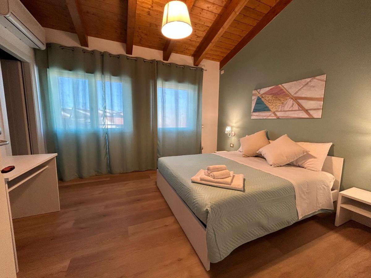 Bed and Breakfast Ferdinando'S House Pozzomaggiore Exterior foto